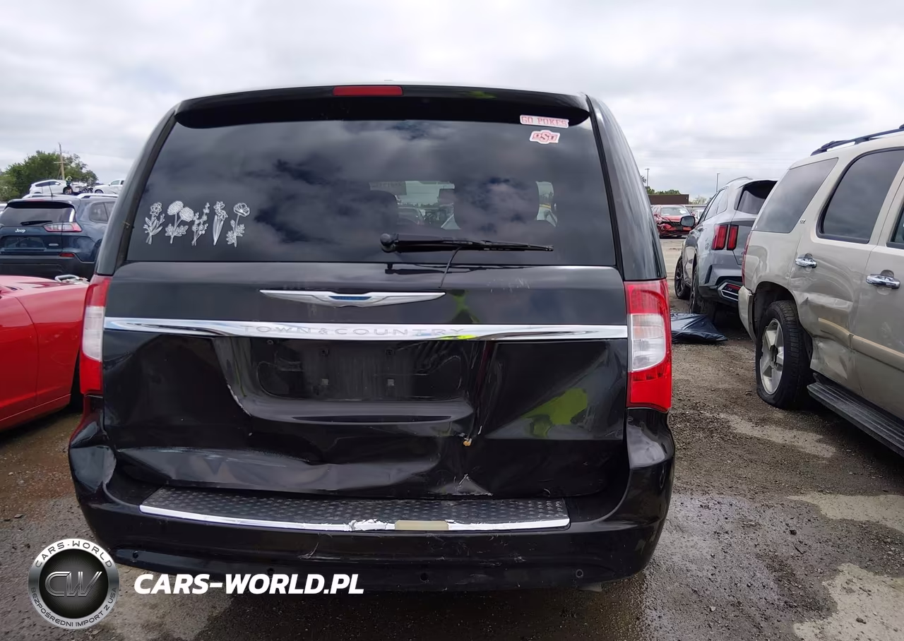 2015 Chrysler Town & Country Touring-L VIN:2C4RC1CG0FR656887 - 16