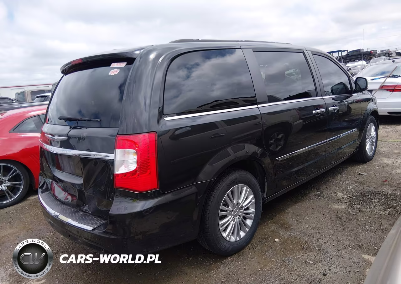 2015 Chrysler Town & Country Touring-L VIN:2C4RC1CG0FR656887 - 4
