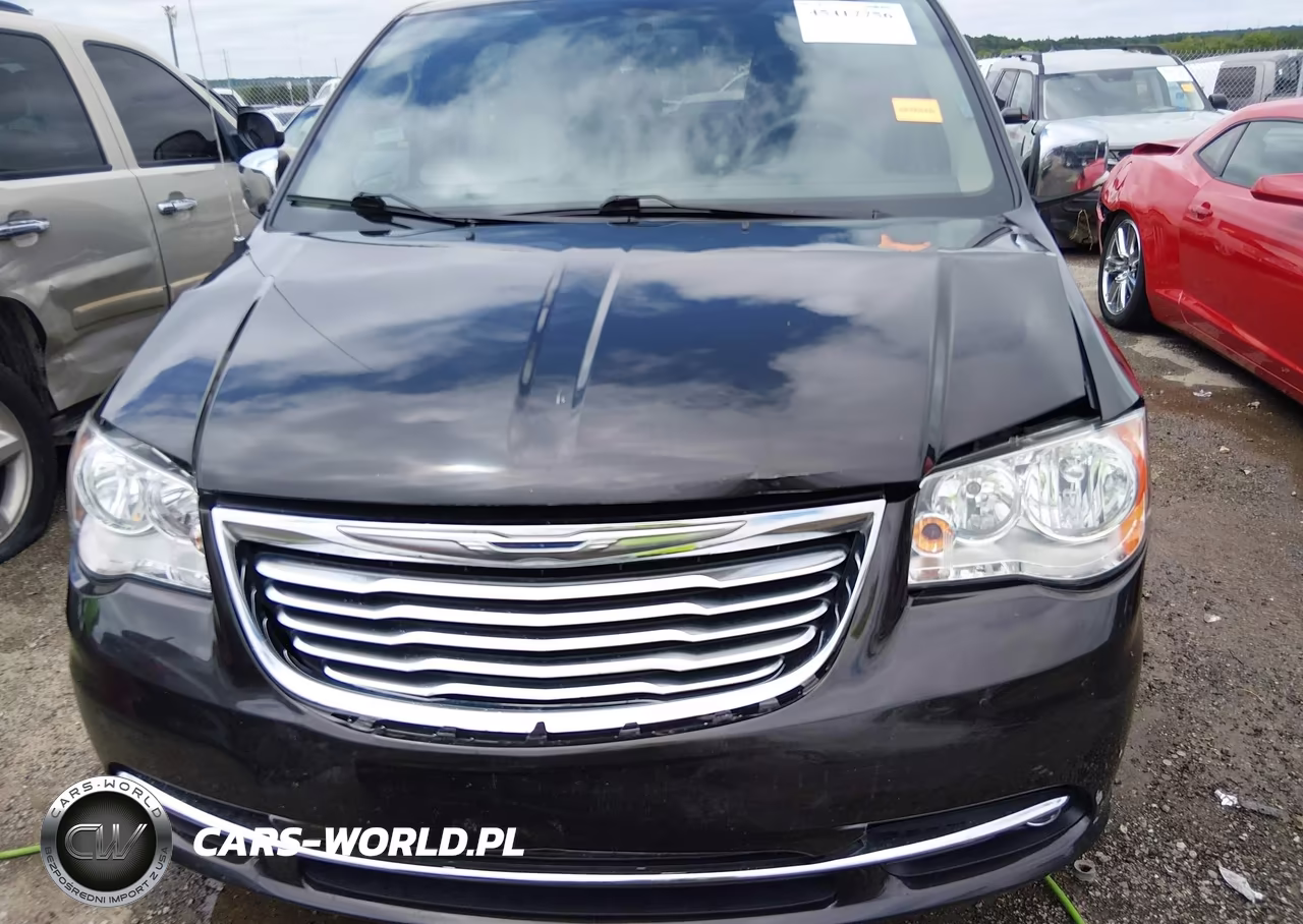 2015 Chrysler Town & Country Touring-L VIN:2C4RC1CG0FR656887 - 6