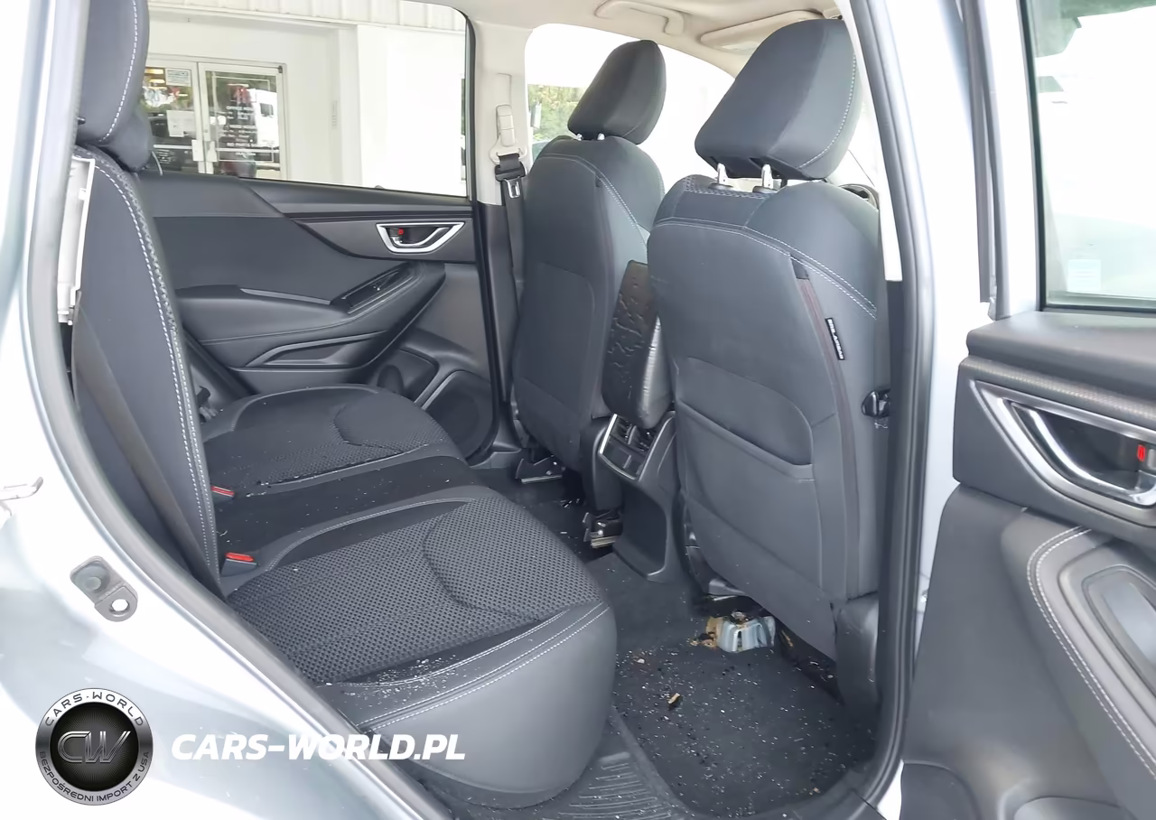 2019 Subaru Forester Premium VIN:JF2SKAEC4KH545457 - 8