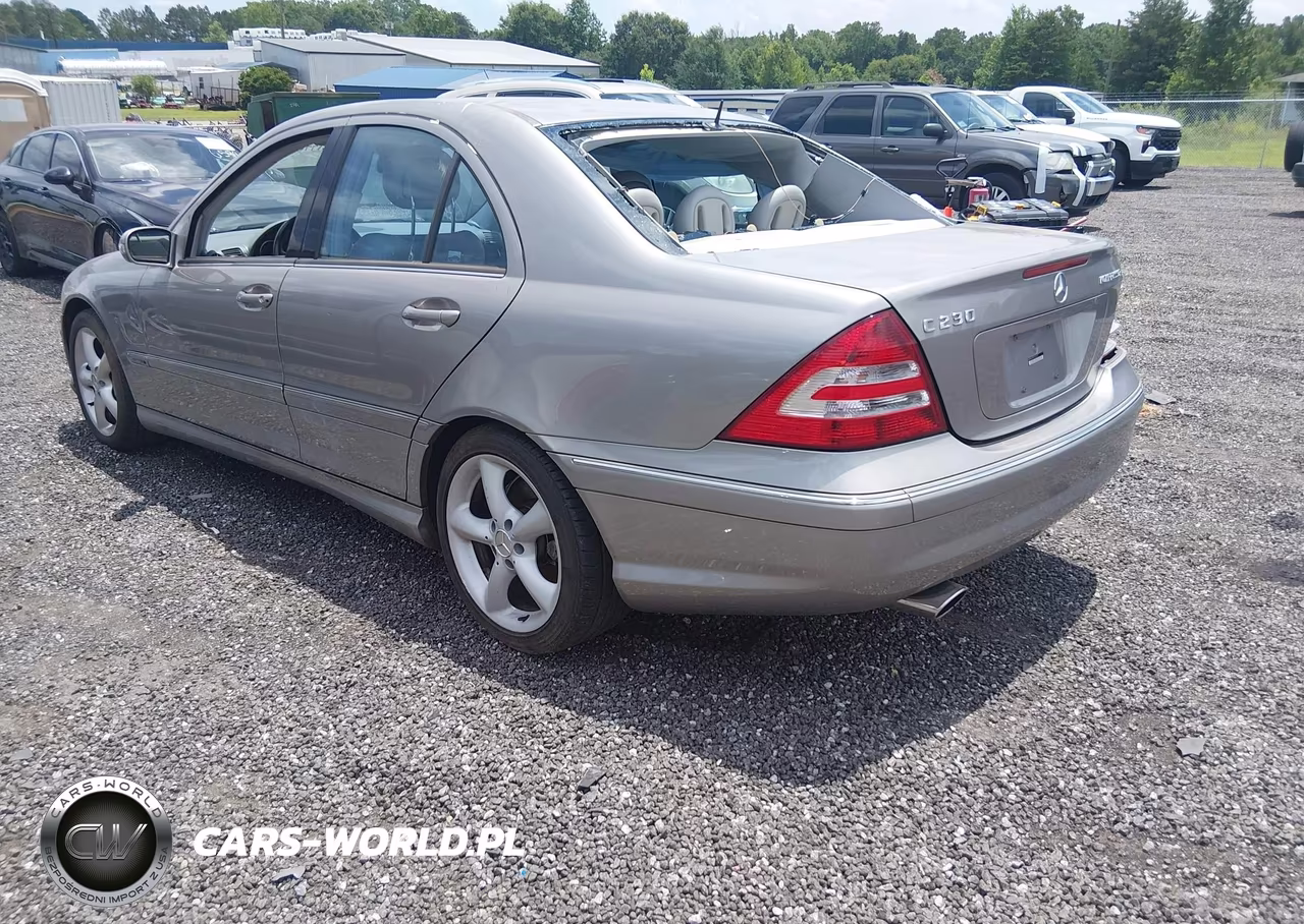 2005 Mercedes-Benz C 230 Kompressor Sport VIN:WDBRF40J05F672617 - 3