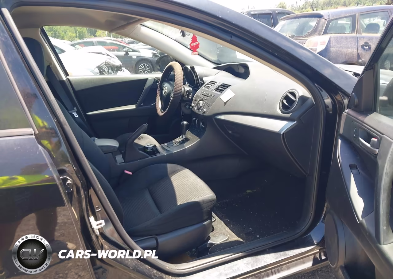 2012 Mazda Mazda3 I Touring VIN:JM1BL1VG2C1510764 - 5
