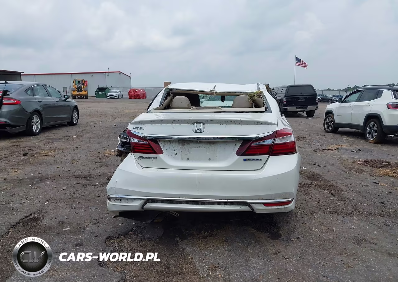 2017 Honda Accord Hybrid VIN:JHMCR6F38HC004491 - 17