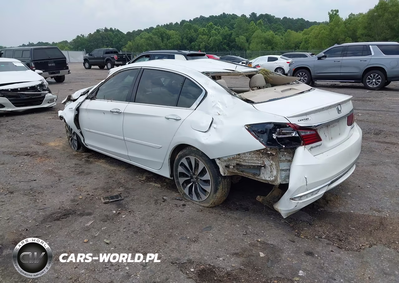 2017 Honda Accord Hybrid VIN:JHMCR6F38HC004491 - 3