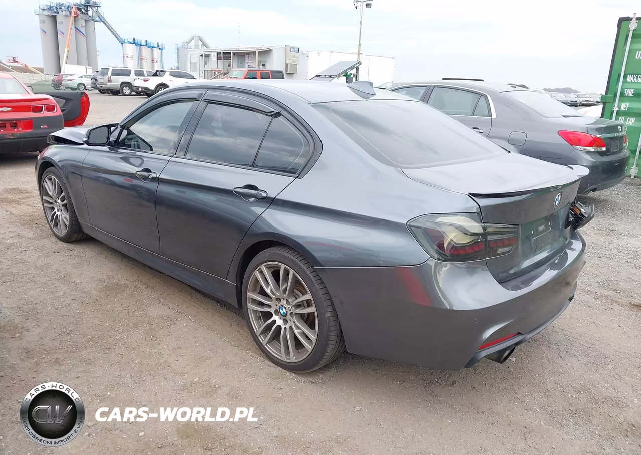 2013 BMW 335I xDrive VIN:WBA3B9C52DJ899119 - 3