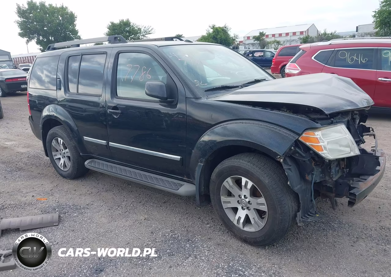 2012 Nissan Pathfinder Silver