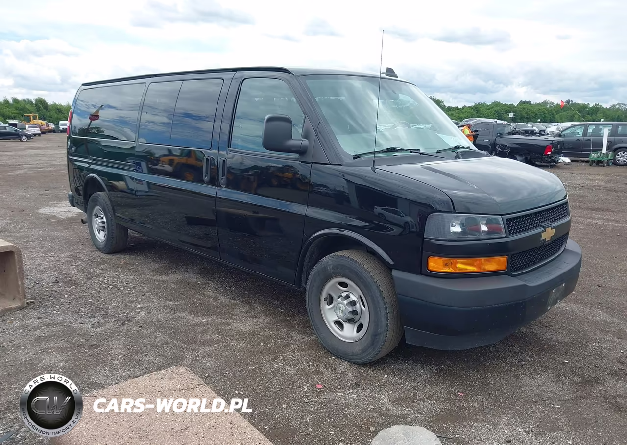 2020 Chevrolet Express Passenger Rwd 3500 Extended Wheelbase Ls – zdjęcie 1 z 16