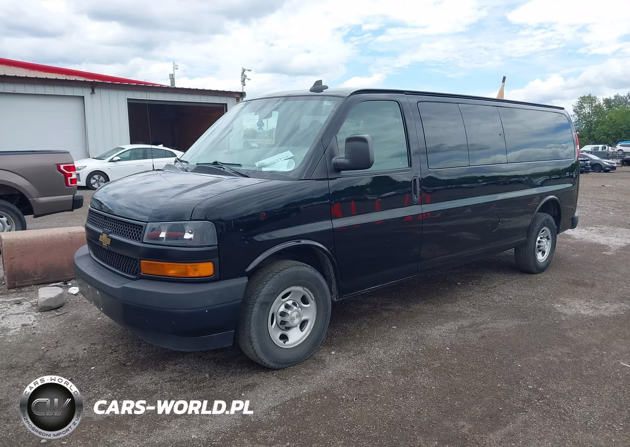 2020 Chevrolet Express Passenger Rwd 3500 Extended Wheelbase Ls VIN:1GAZGNFG3L1254197 - 2