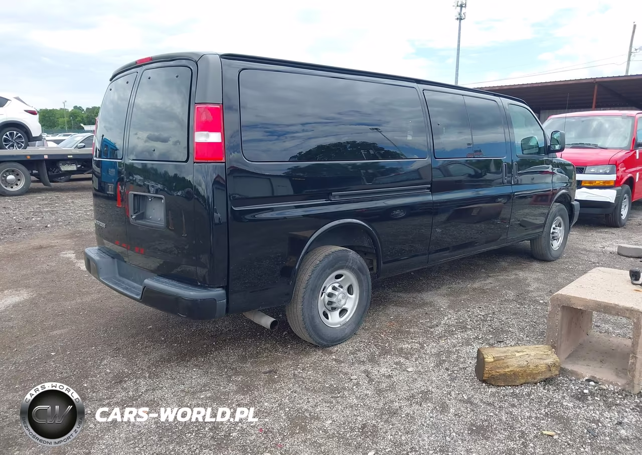 2020 Chevrolet Express Passenger Rwd 3500 Extended Wheelbase Ls VIN:1GAZGNFG3L1254197 - 4