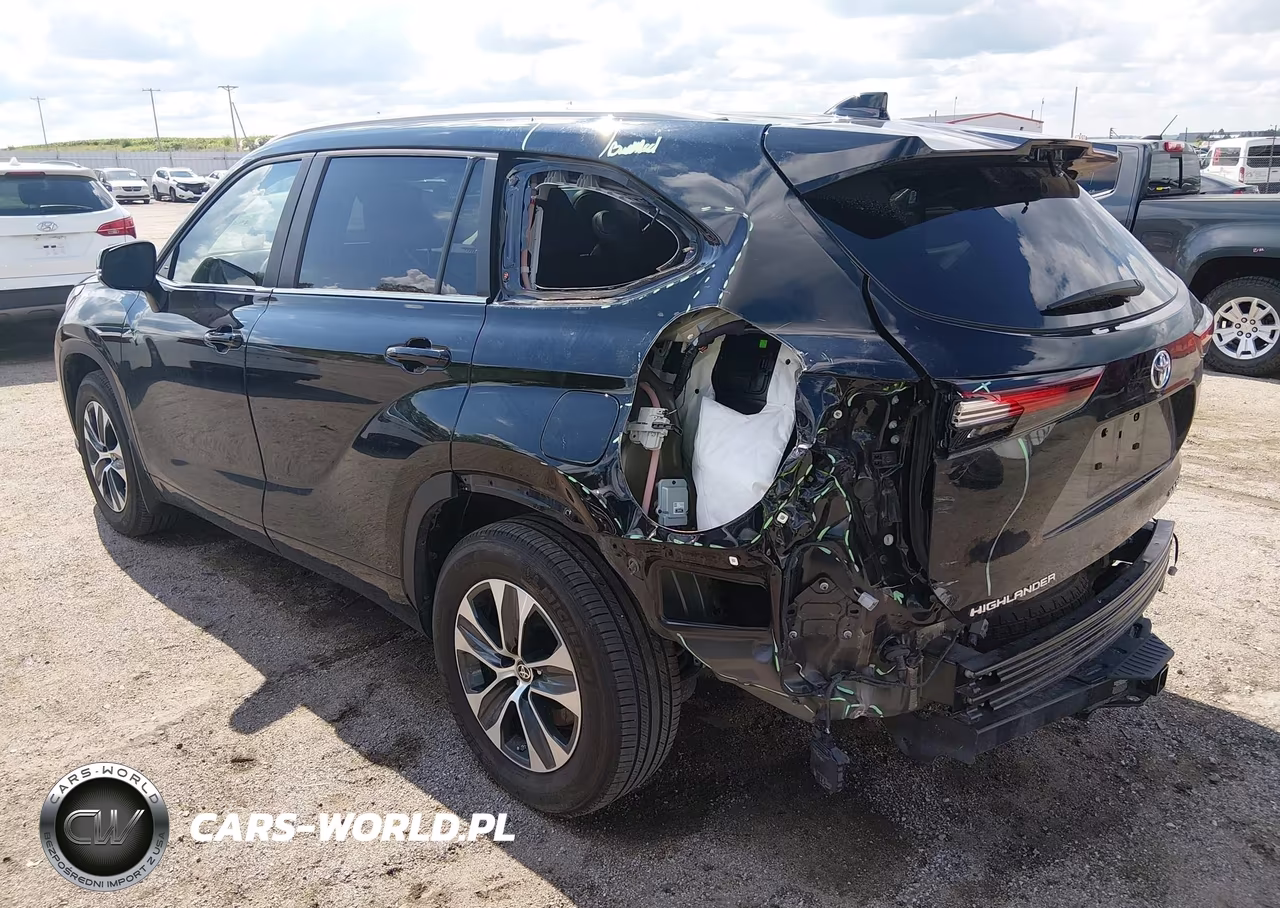 2024 Toyota Highlander Xle VIN:5TDKDRBH9RS565880 - 3