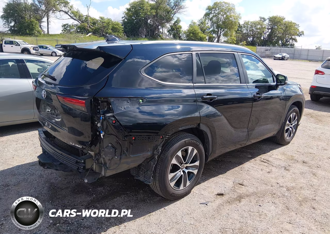 2024 Toyota Highlander Xle VIN:5TDKDRBH9RS565880 - 4