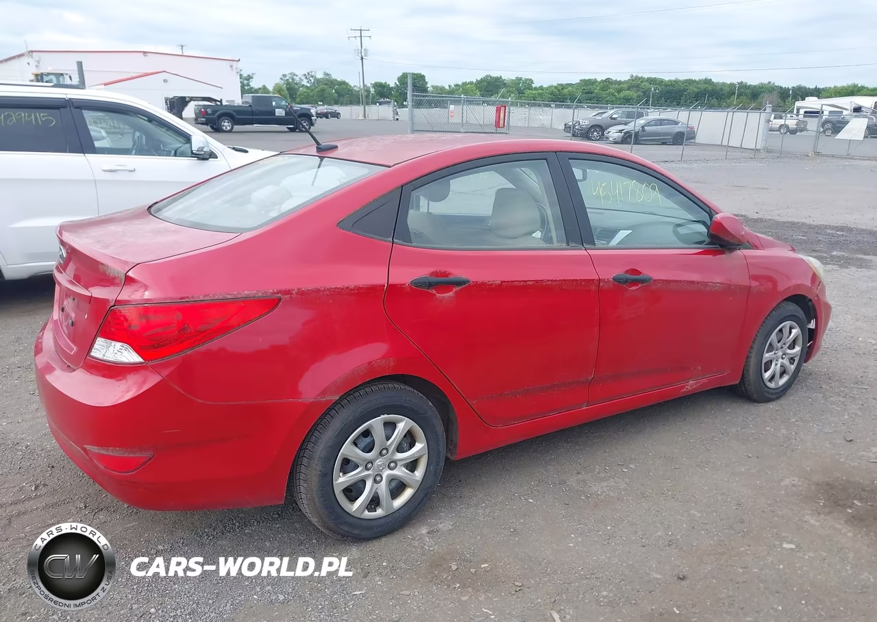 2012 Hyundai Accent Gls VIN:KMHCT4AE5CU093323 - 4