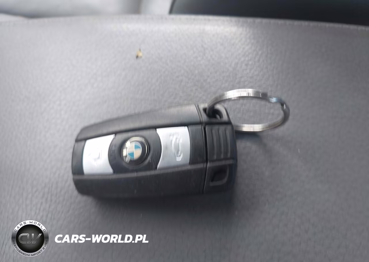 2007 BMW 328Xi VIN:WBAVC93537K035250 - 11