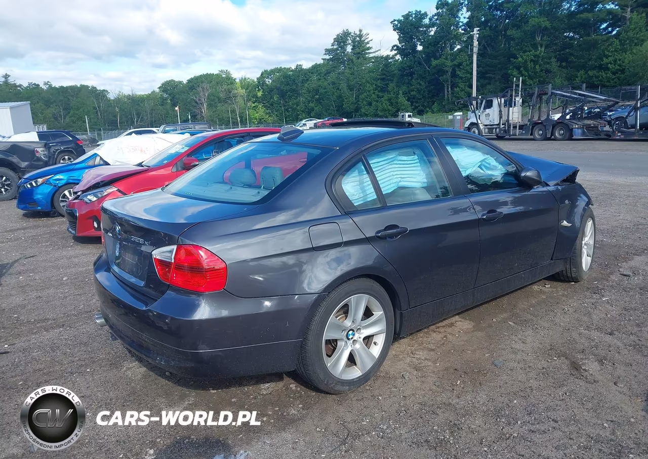 2007 BMW 328Xi VIN:WBAVC93537K035250 - 4