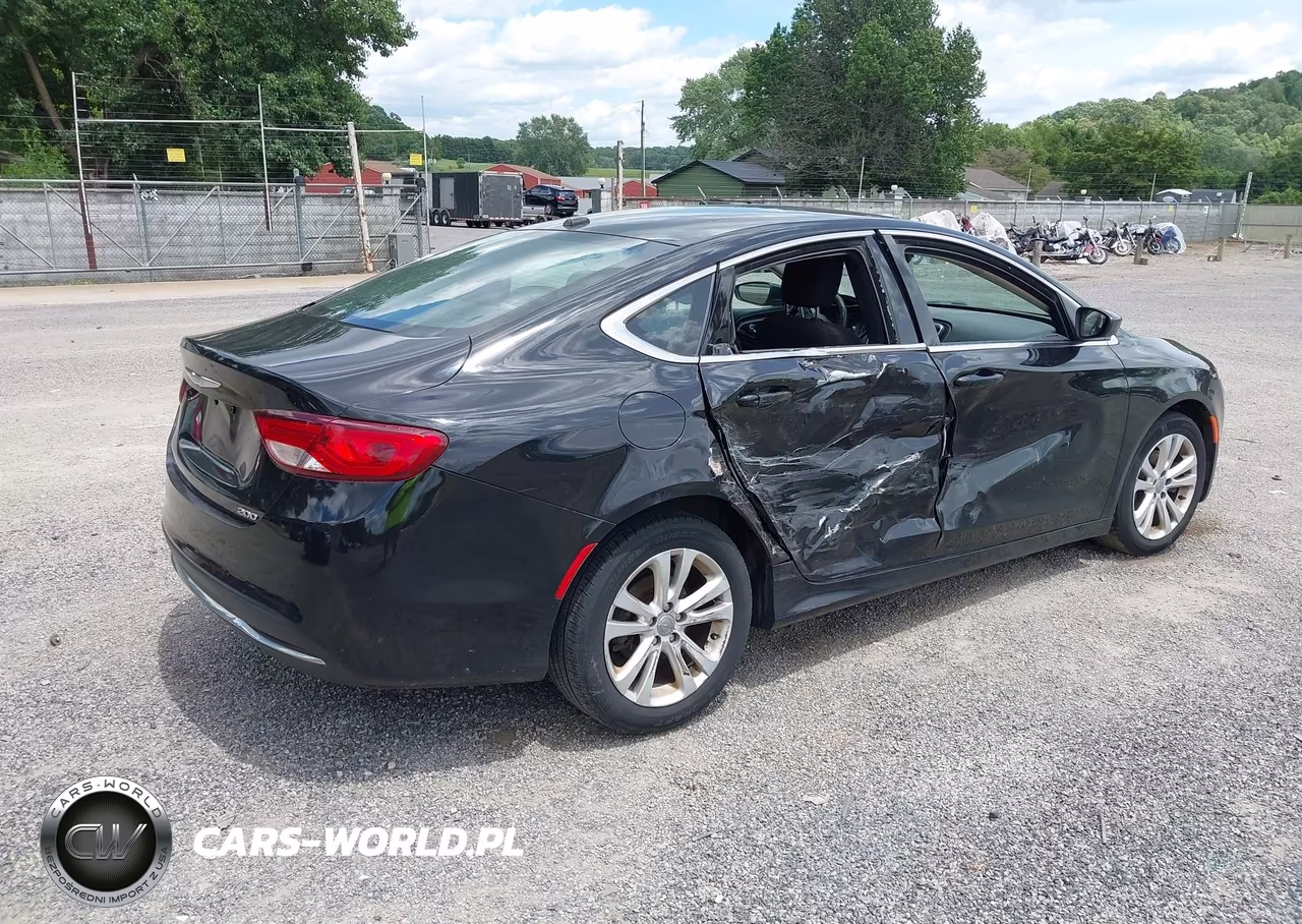 2015 Chrysler 200 Limited VIN:1C3CCCAB5FN675851 - 4