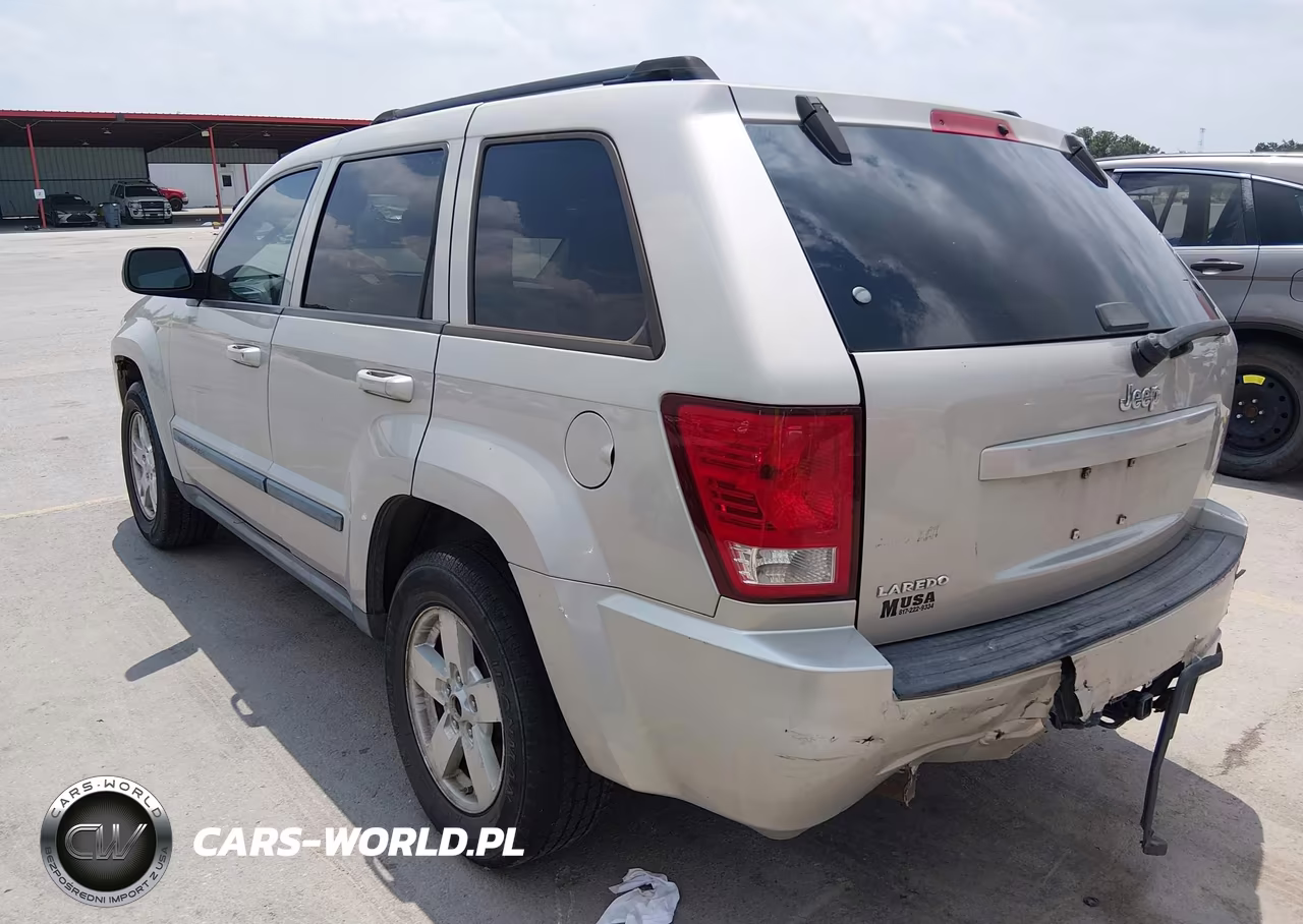 2007 Jeep Grand Cherokee Laredo VIN:1J8GS48K97C507048 - 3