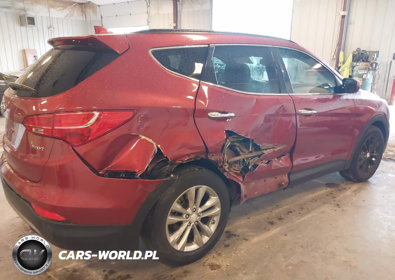 2015 Hyundai Santa Fe Sport 2.4L VIN:5XYZU3LB9FG301072 - 4