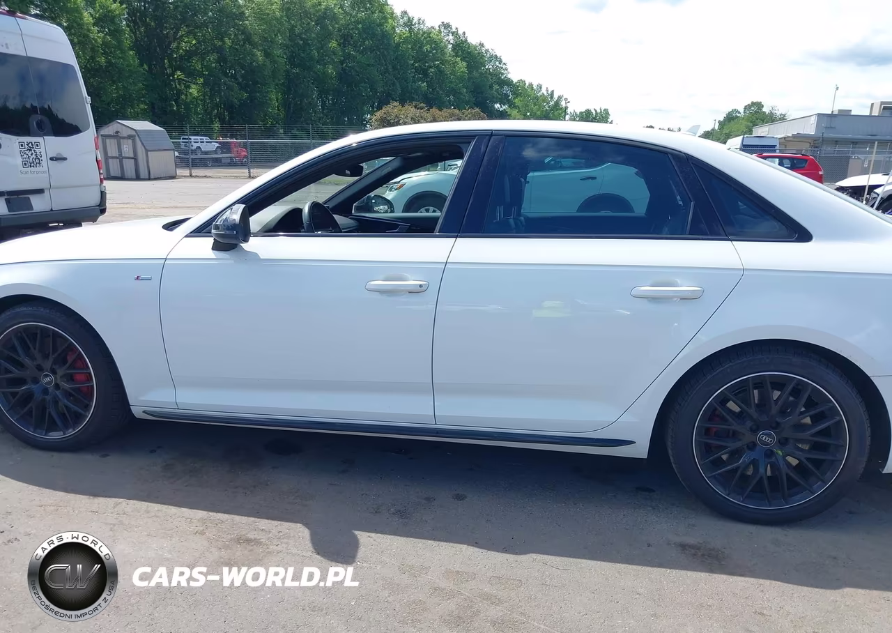 2018 Audi A4 2.0T Premium-2.0T Tech Premium VIN:WAUENAF48JA058129 - 14