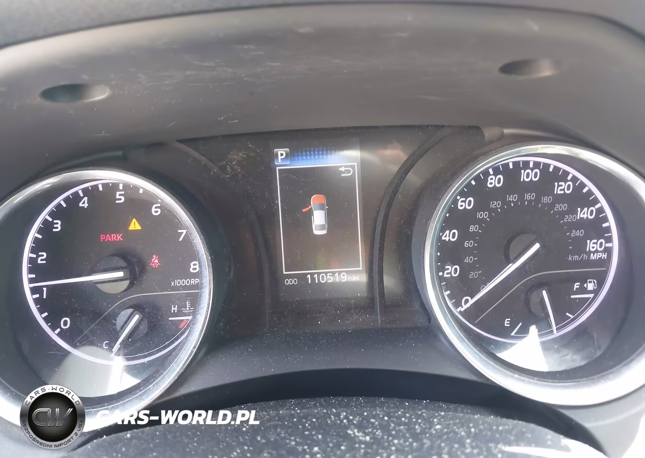 2020 Toyota Camry Le VIN:4T1C11AK9LU888157 - 7