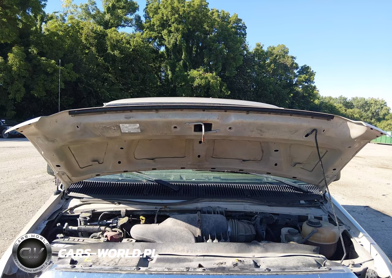 2010 Ford E-350 Super Duty Xl-Xlt VIN:1FBNE3BL1ADA07053 - 10