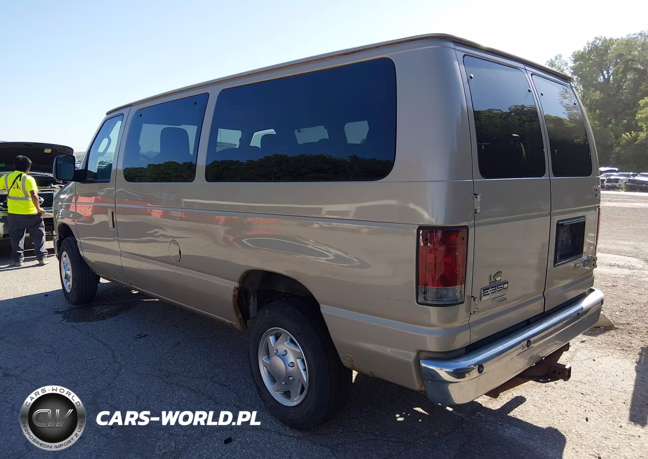 2010 Ford E-350 Super Duty Xl-Xlt VIN:1FBNE3BL1ADA07053 - 3