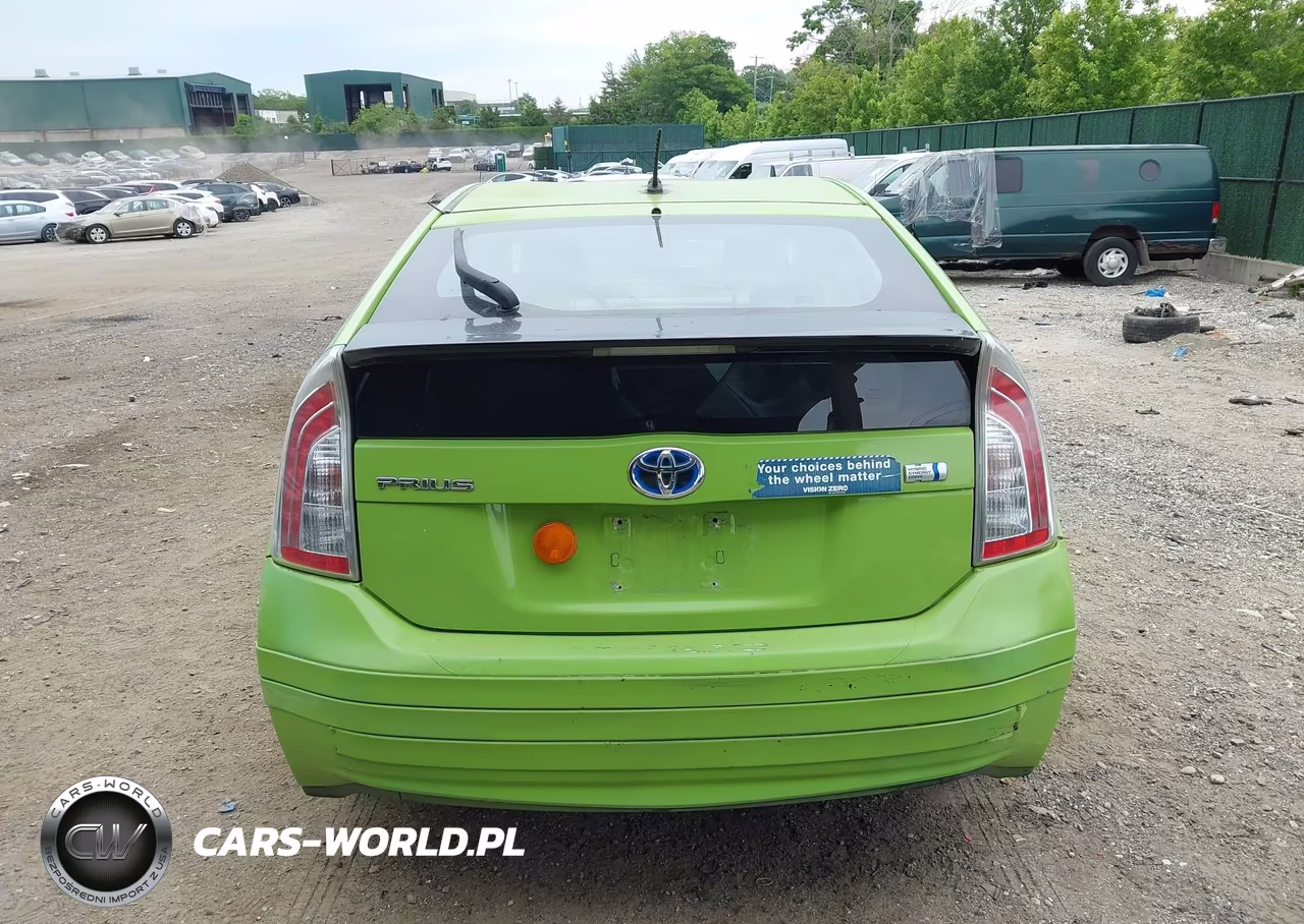 2013 Toyota Prius Two VIN:JTDKN3DU5D1678123 - 16