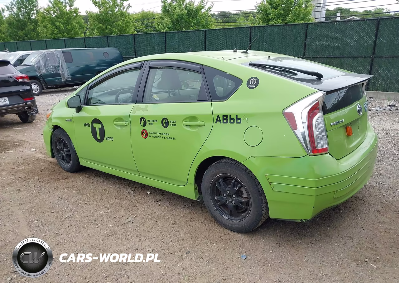 2013 Toyota Prius Two VIN:JTDKN3DU5D1678123 - 3