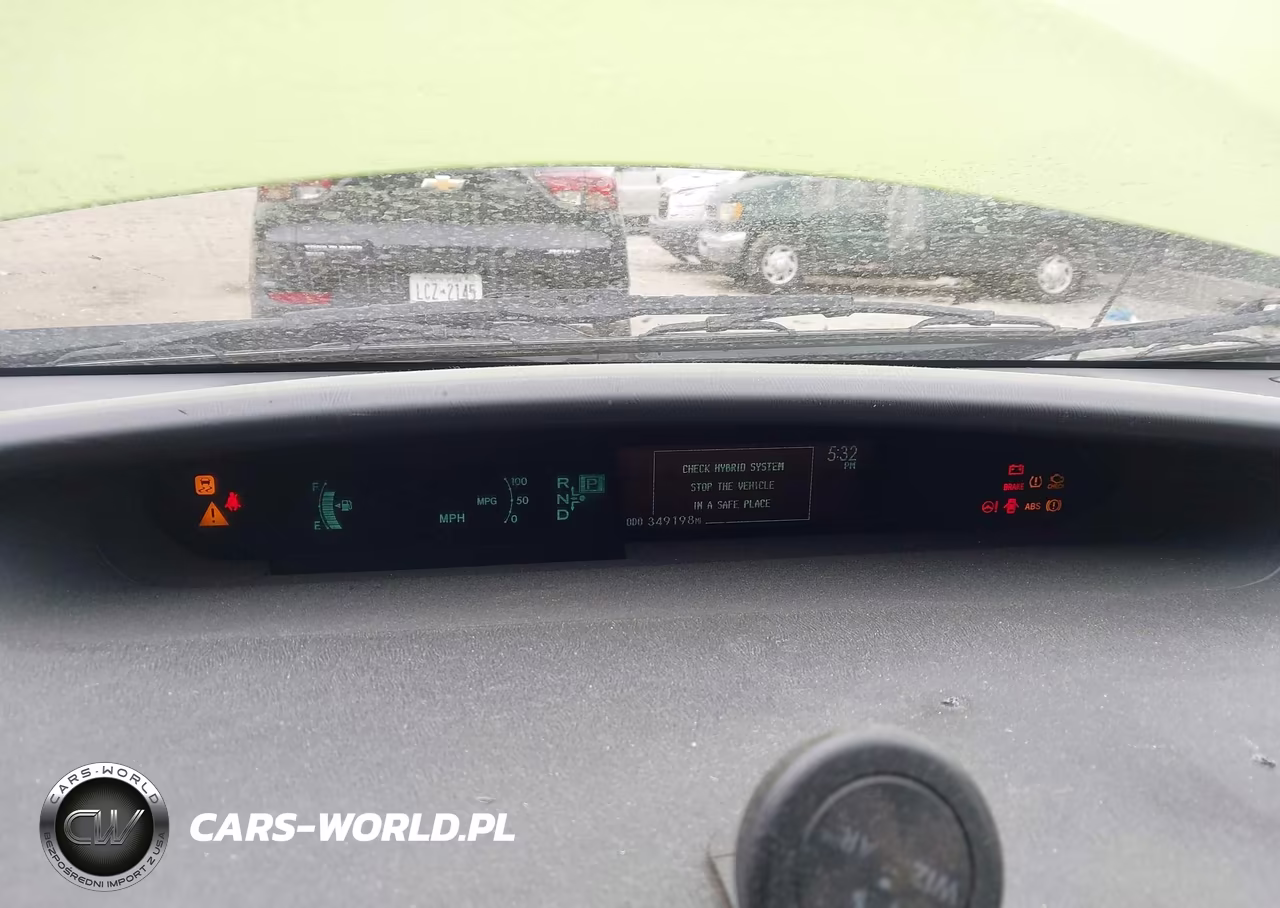 2013 Toyota Prius Two VIN:JTDKN3DU5D1678123 - 7