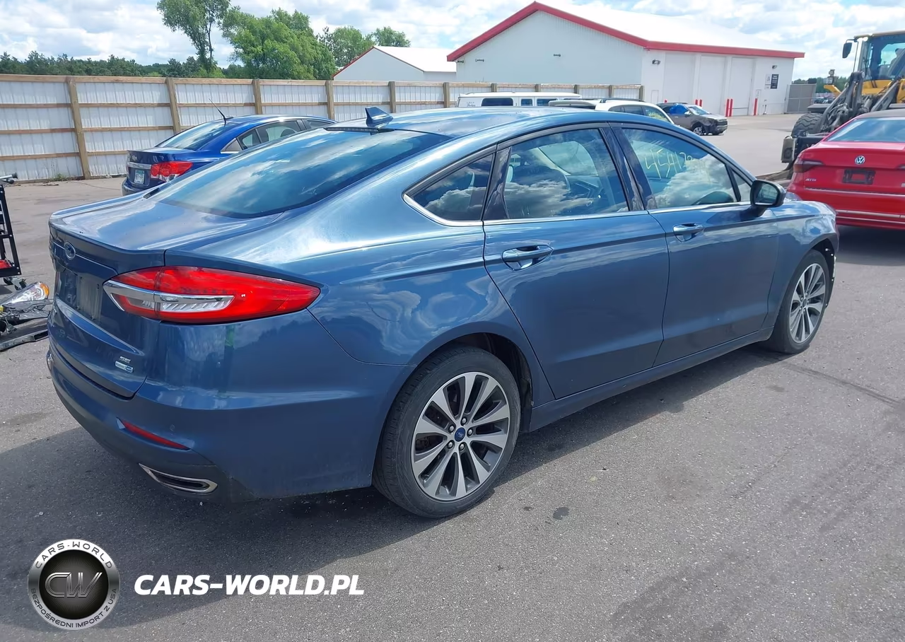 2019 Ford Fusion Se VIN:3FA6P0T91KR149400 - 4