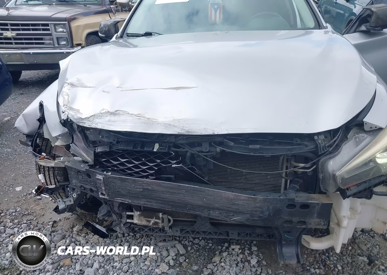 2015 Infiniti Q50 VIN:JN1BV7AR3FM420405 - 6