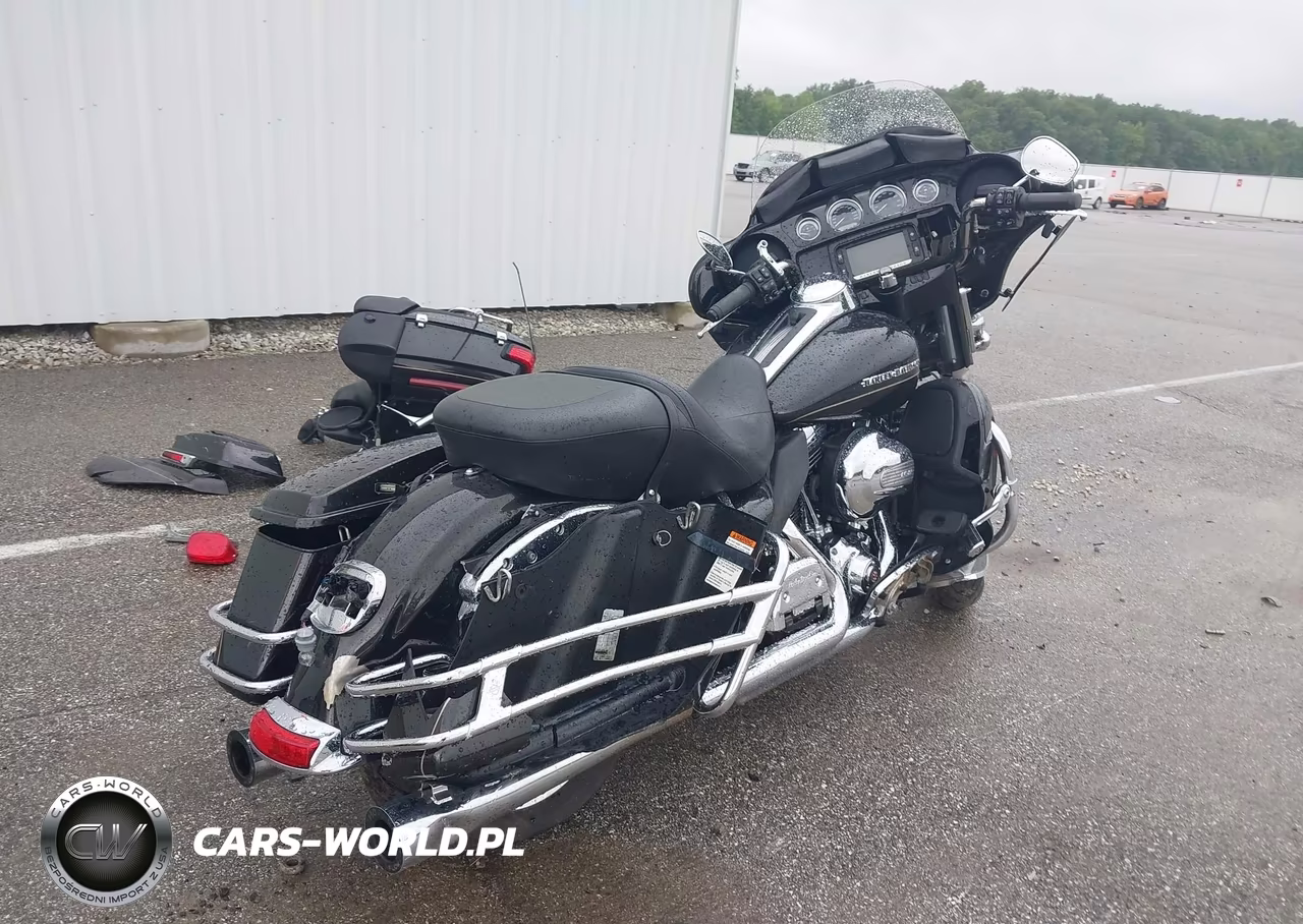 2016 Harley-Davidson Flhtk Ultra Limited VIN:1HD1KEL18GB614114 - 4