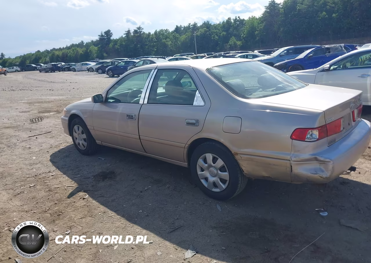2001 Toyota Camry Le VIN:4T1BG22K21U071821 - 3