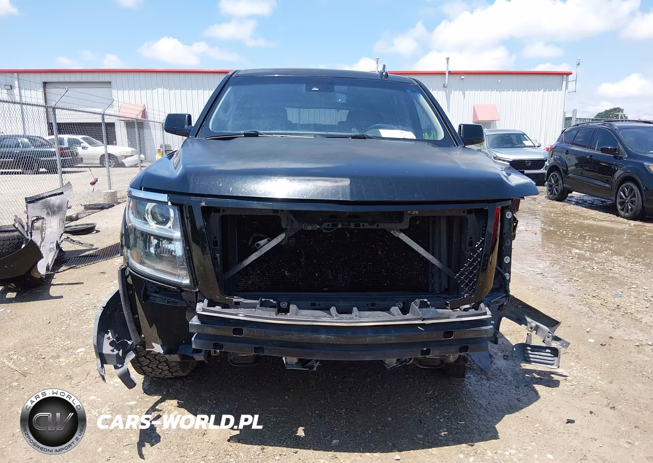 2015 Chevrolet Tahoe Lt VIN:1GNSKBKC4FR613143 - 13