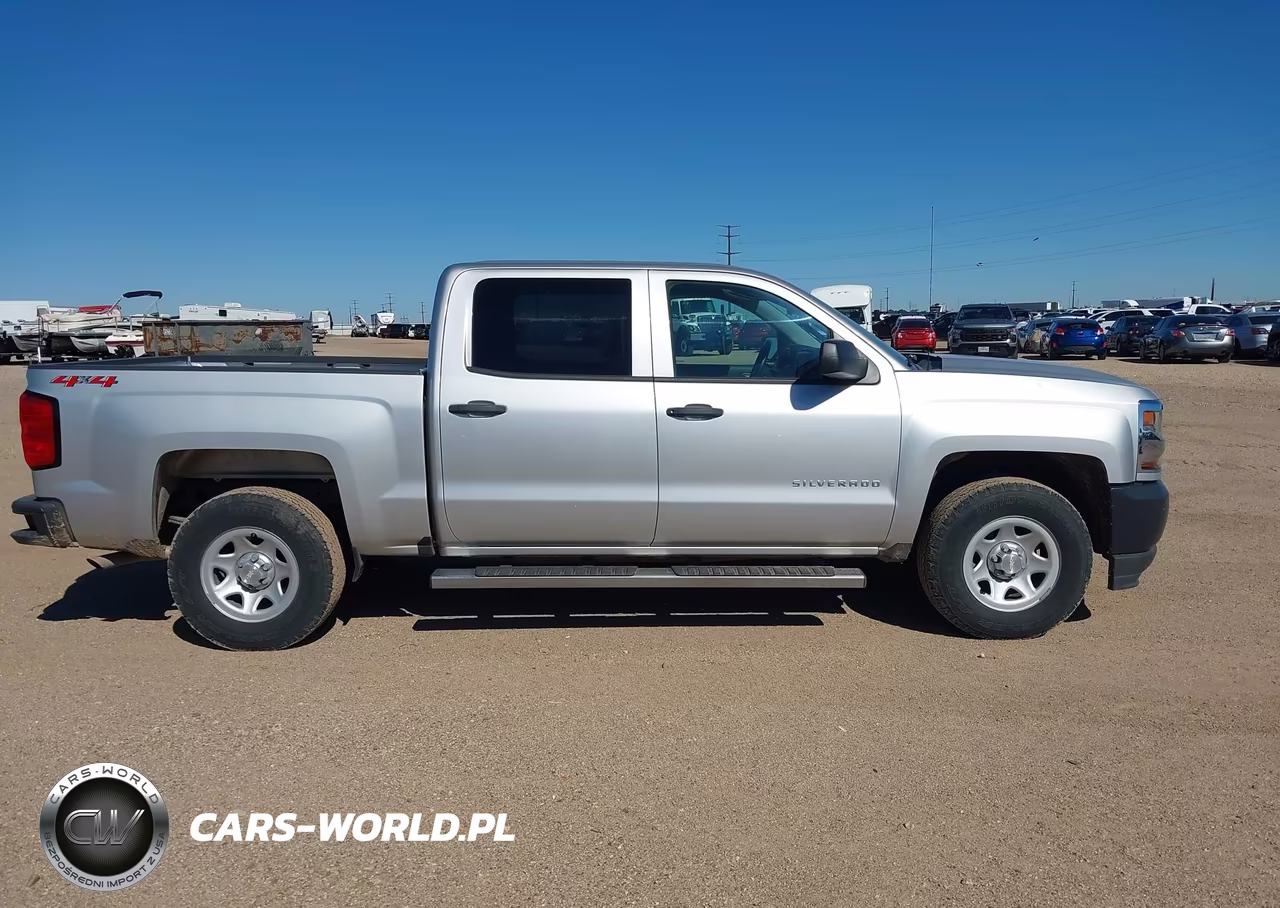 2018 Chevrolet Silverado 1500 Work Truck VIN:3GCUKNEHXJG398242 - 13