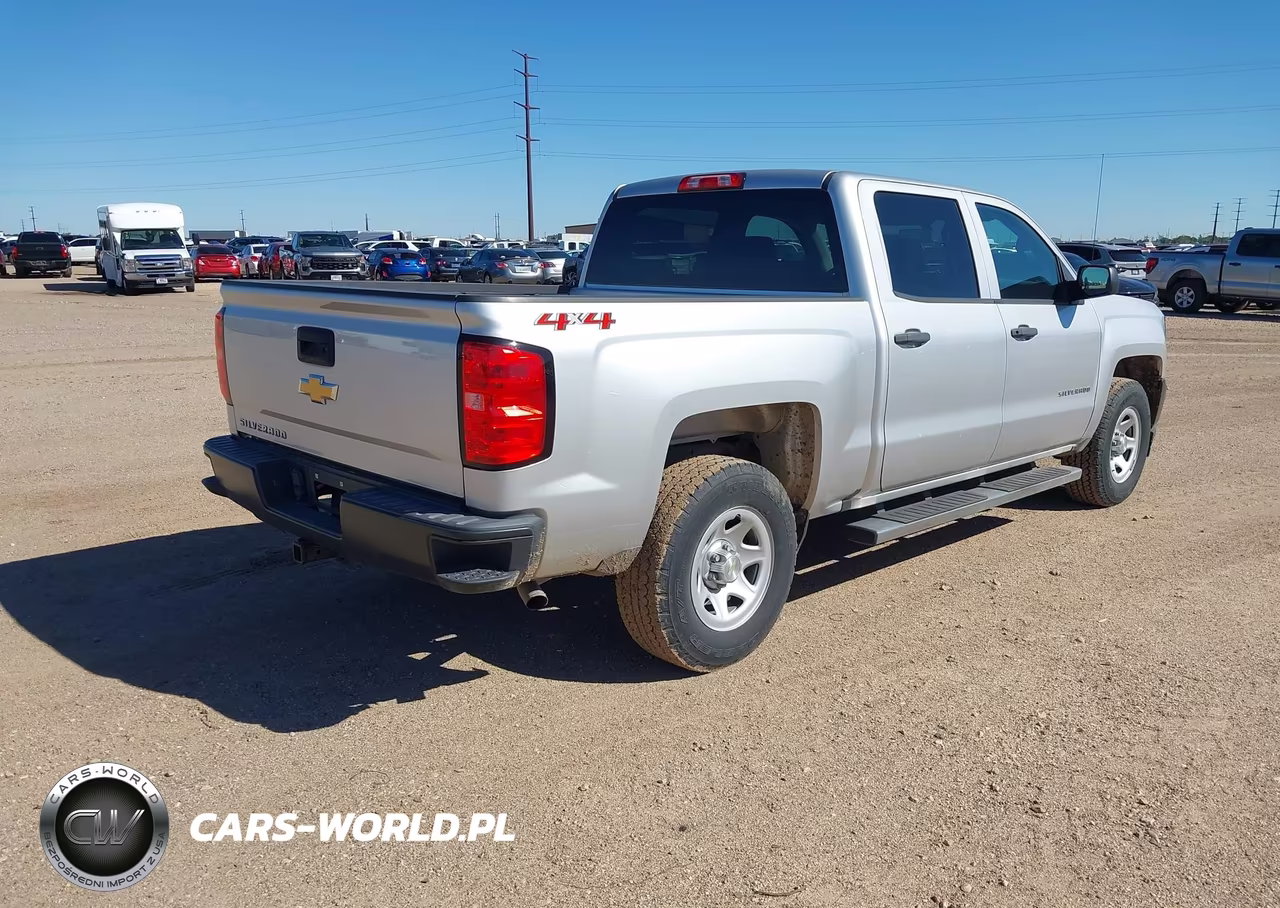 2018 Chevrolet Silverado 1500 Work Truck VIN:3GCUKNEHXJG398242 - 4