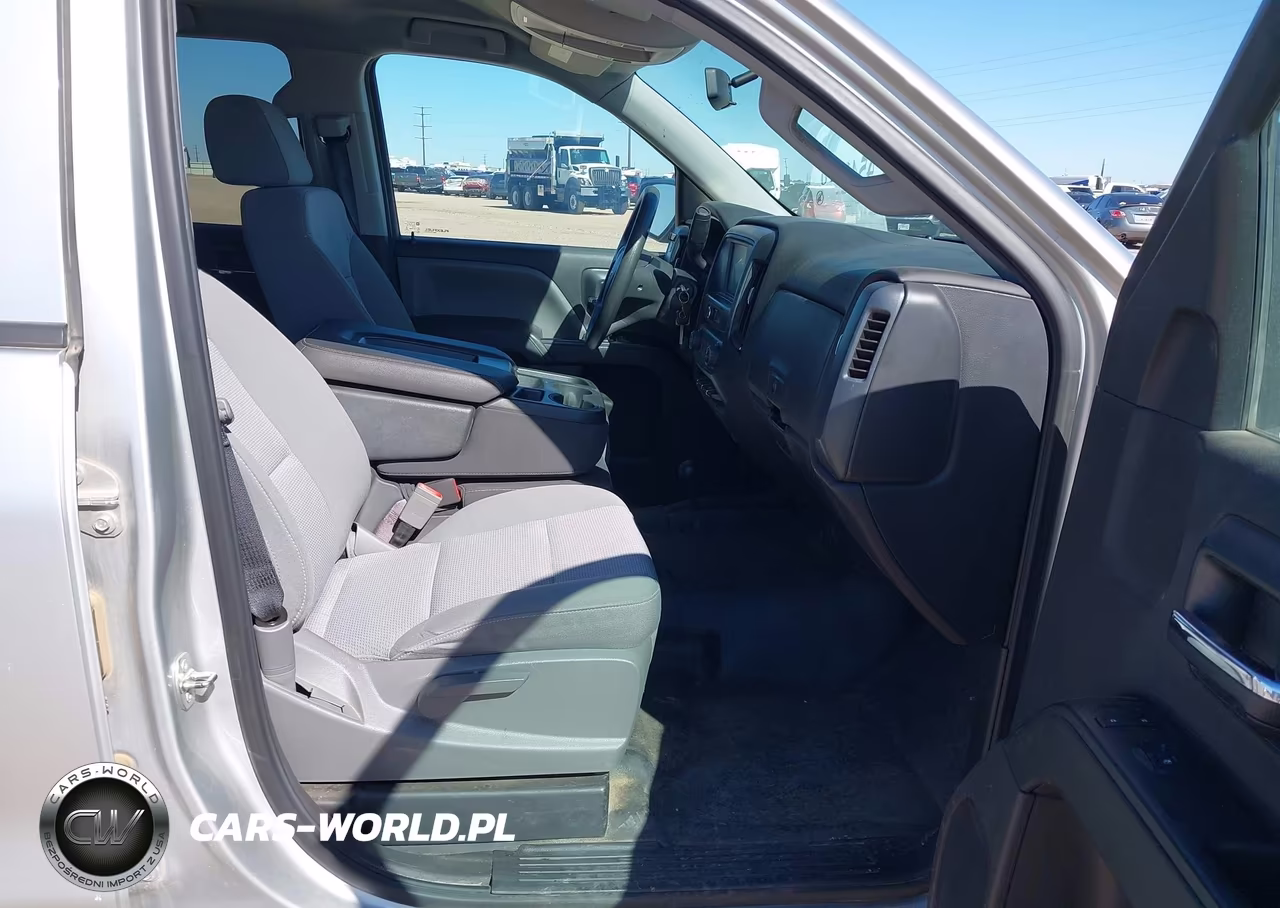 2018 Chevrolet Silverado 1500 Work Truck VIN:3GCUKNEHXJG398242 - 5