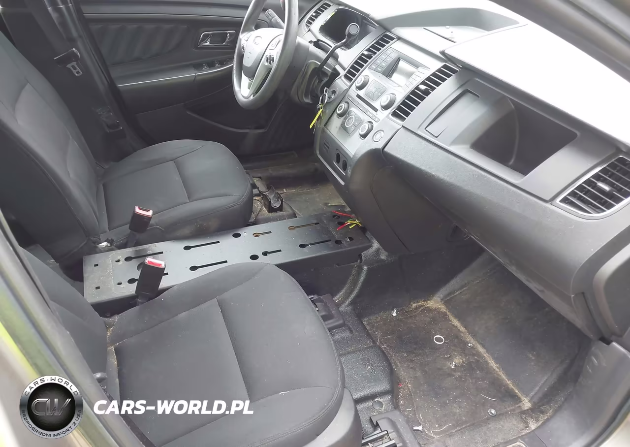 2018 Ford Police Interceptor VIN:1FAHP2MK1JG114531 - 5