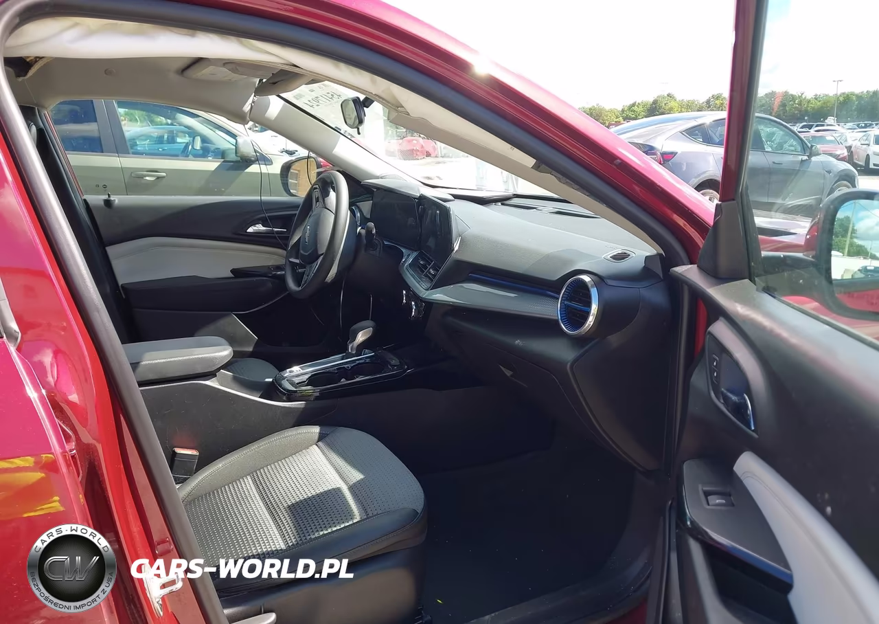 2025 Chevrolet Trax Fwd Lt VIN:KL77LHEP5SC045105 - 5