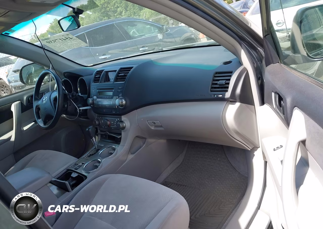 2010 Toyota Highlander Base V6 VIN:JTEBK3EH3A2162516 - 5