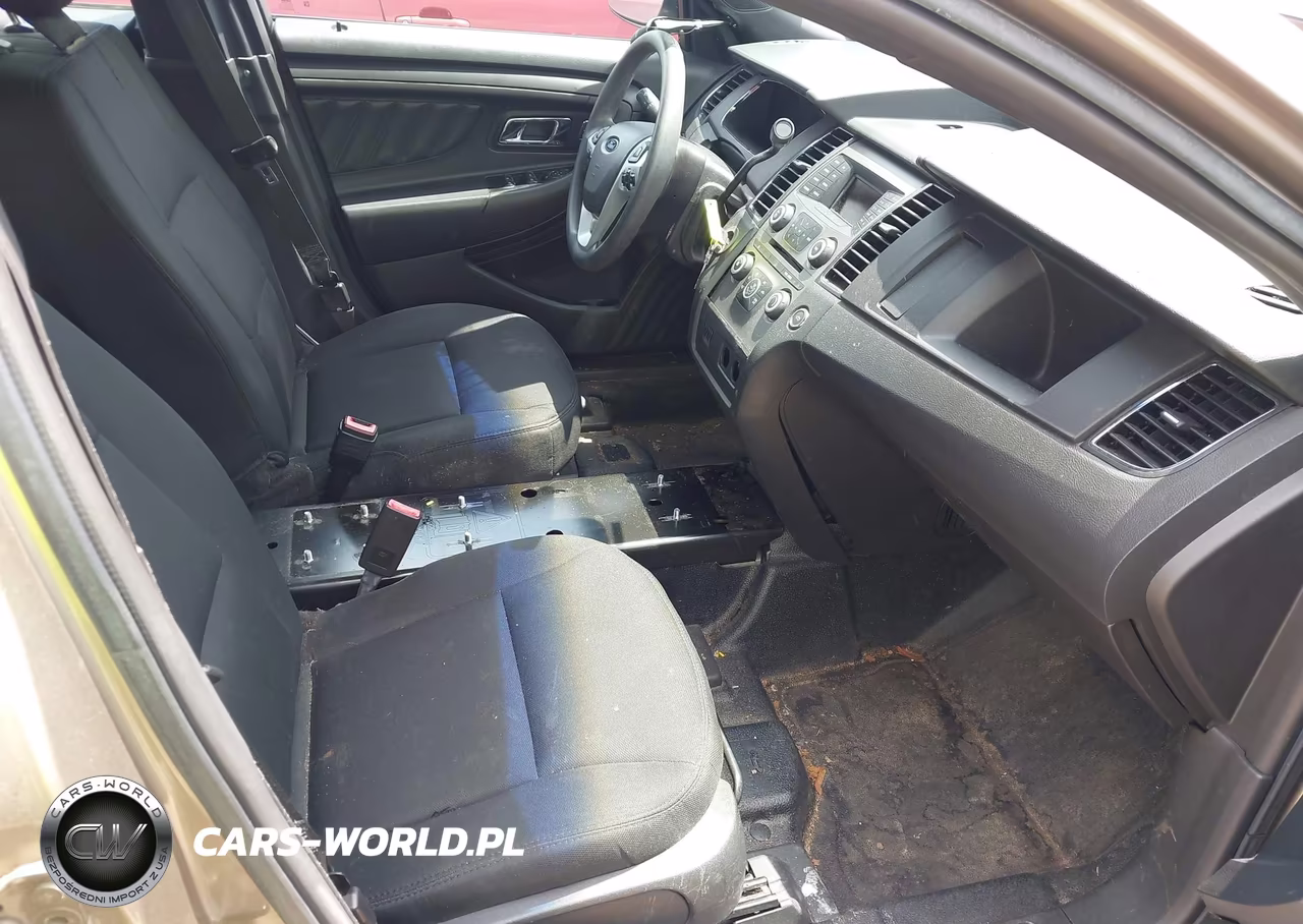 2016 Ford Police Interceptor VIN:1FAHP2MK3GG110053 - 5