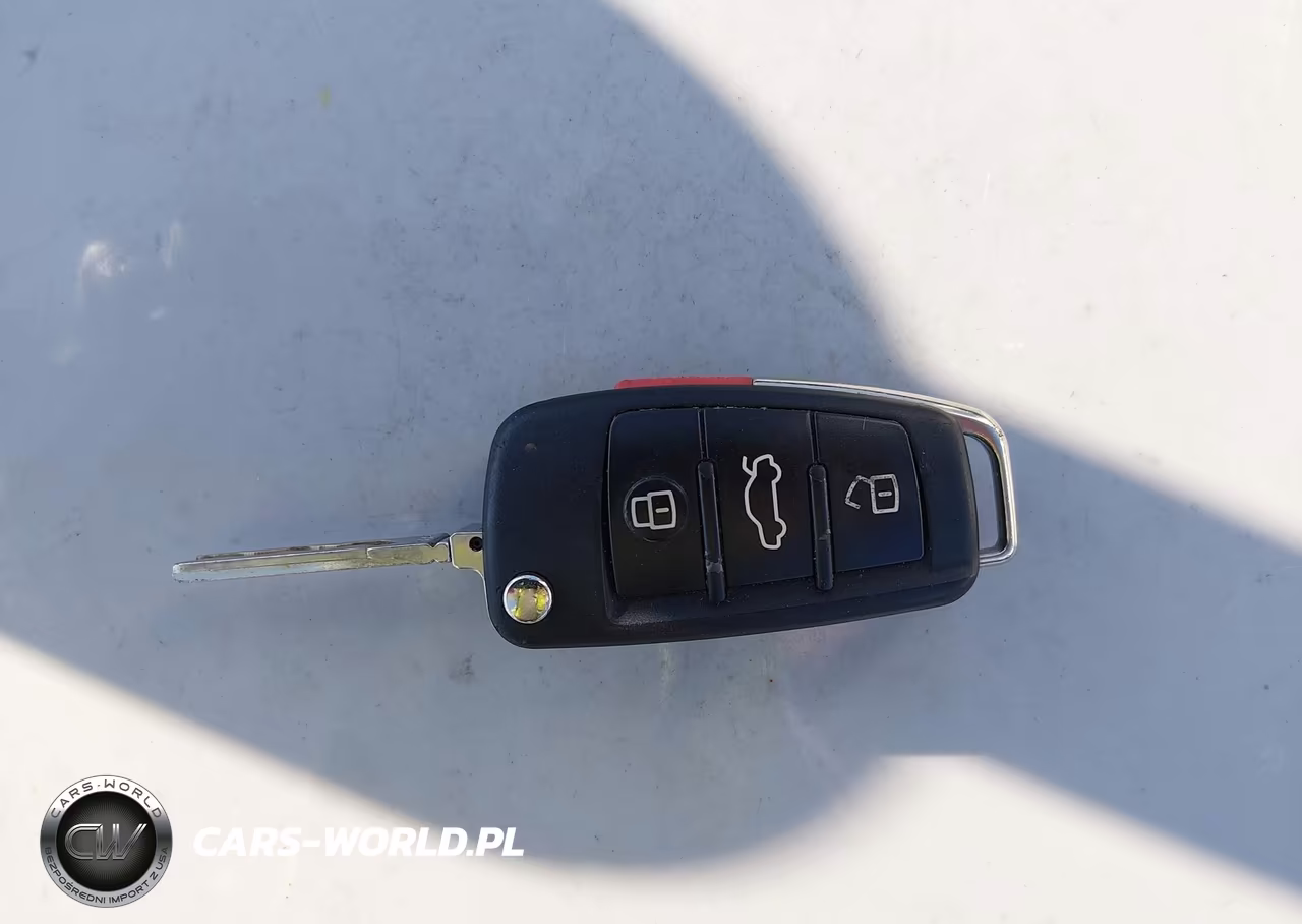 2012 Audi A3 2.0T Premium Plus VIN:WAUMFAFM6CA140355 - 11