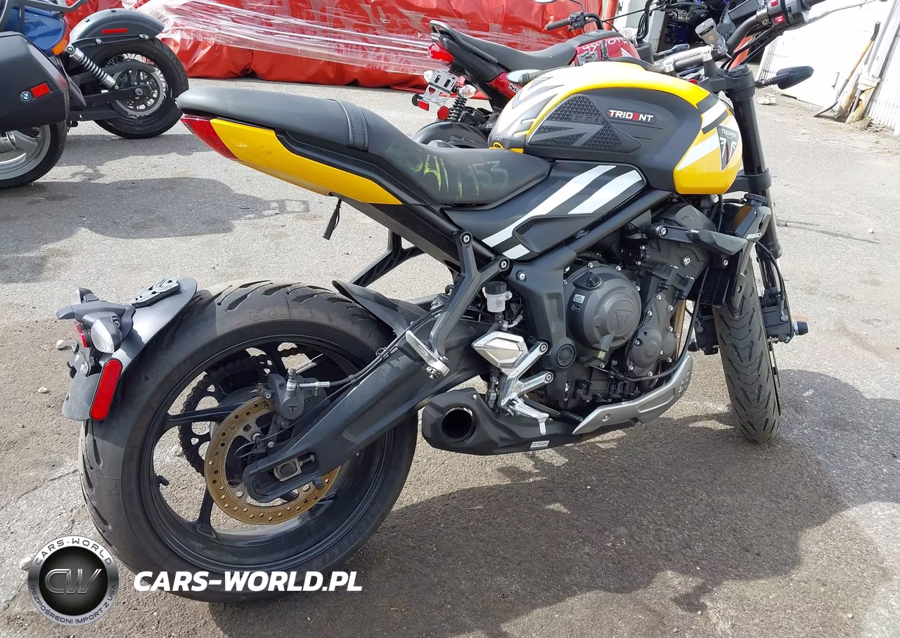 2025 Triumph Motorcycle Trident 660 VIN:SMTL21U40STCC9533 - 4