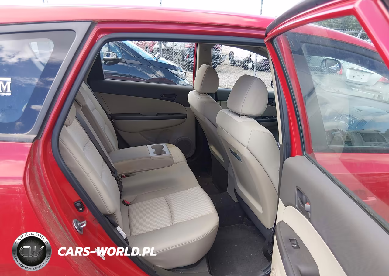2010 Hyundai Elantra Touring Gls VIN:KMHDB8AE5AU085556 - 8