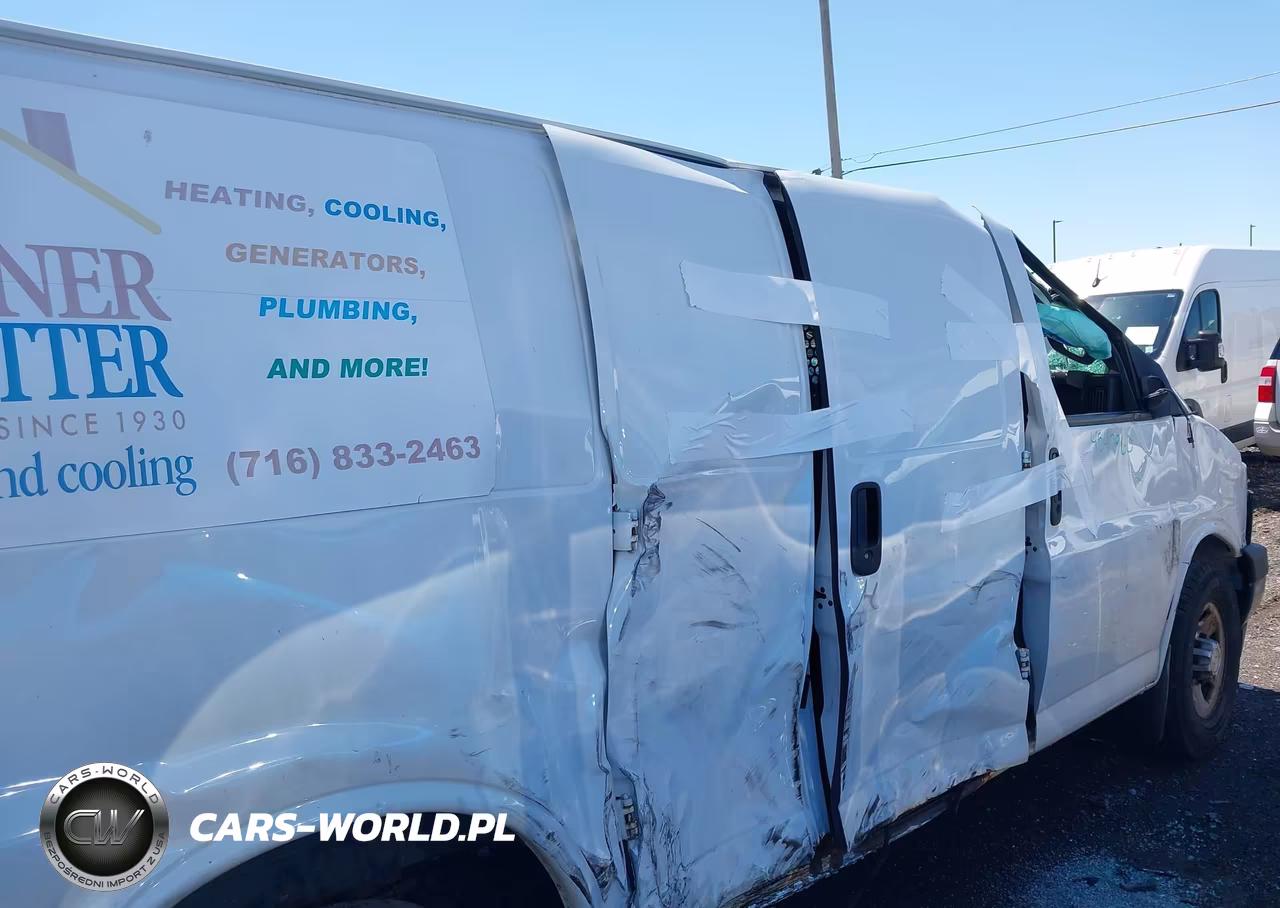 2018 Chevrolet Express 2500 Work Van VIN:1GCWGAFP5J1335752 - 12