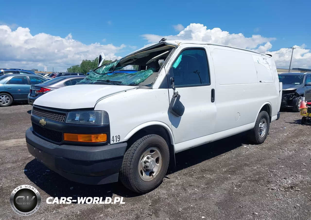 2018 Chevrolet Express 2500 Work Van VIN:1GCWGAFP5J1335752 - 2
