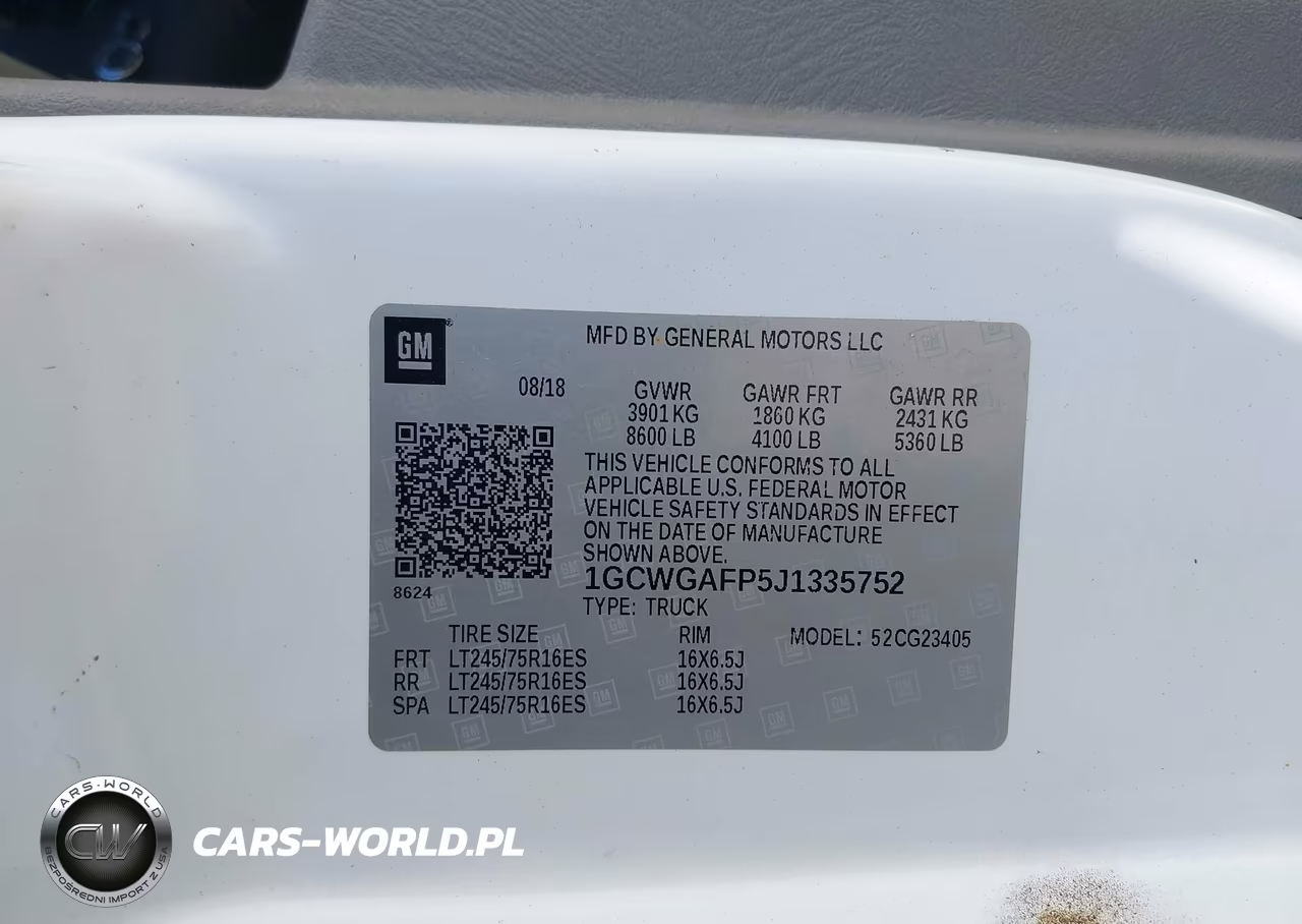 2018 Chevrolet Express 2500 Work Van VIN:1GCWGAFP5J1335752 - 9