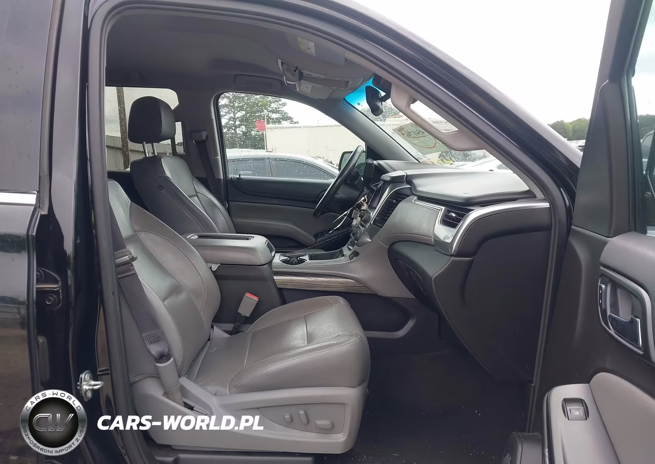 2017 Chevrolet Tahoe Lt VIN:1GNSCBKC5HR141860 - 5