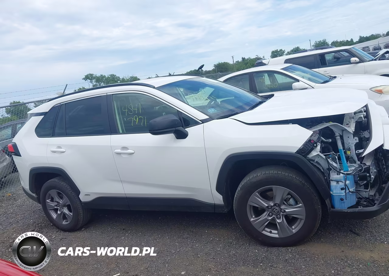 2025 Toyota Rav4 Hybrid Le VIN:JTMLWRFVXSD310736 - 14