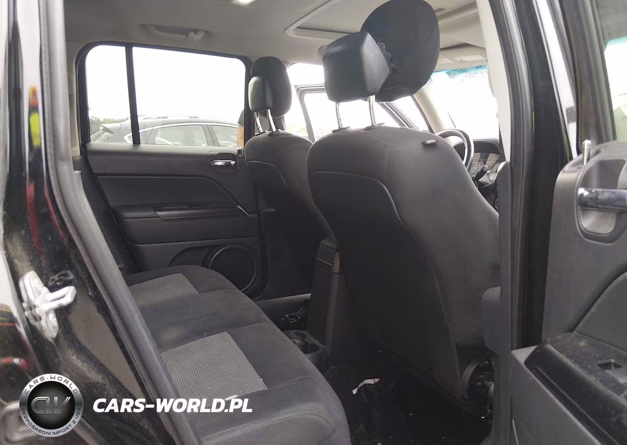 2015 Jeep Patriot Latitude VIN:1C4NJRFB9FD154238 - 8