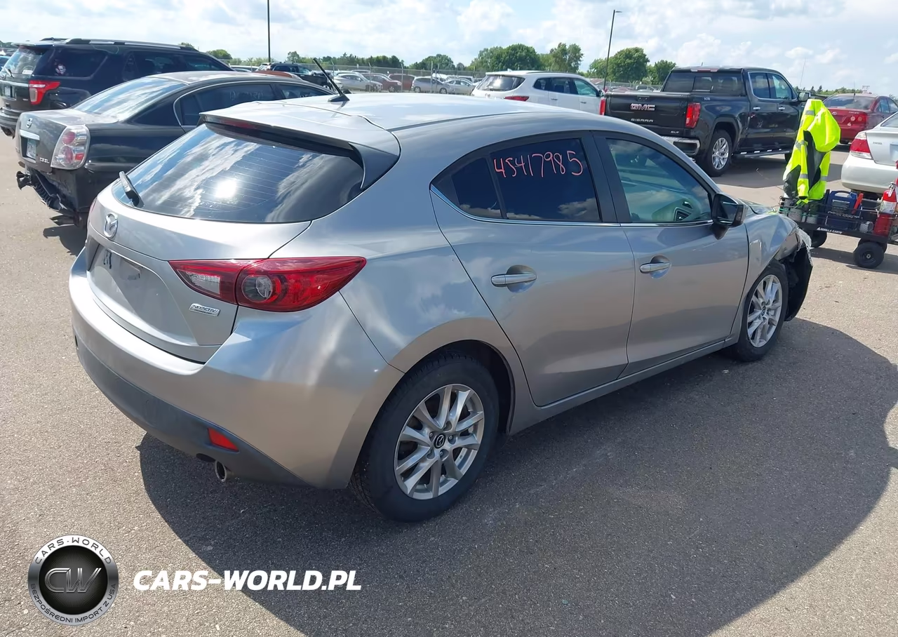 2016 Mazda Mazda3 I Sport VIN:3MZBM1K79GM275285 - 4